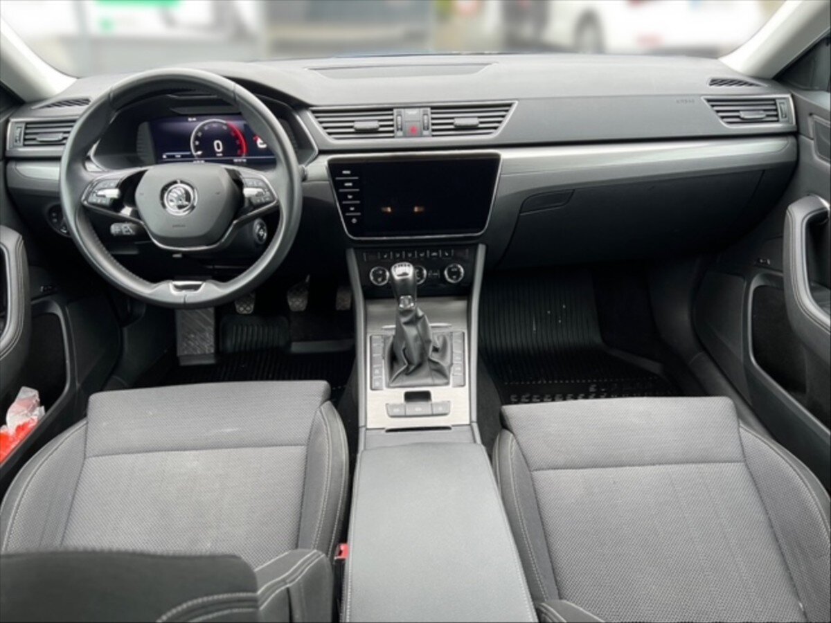 Škoda Superb Kombi 2,0 l 110 kw