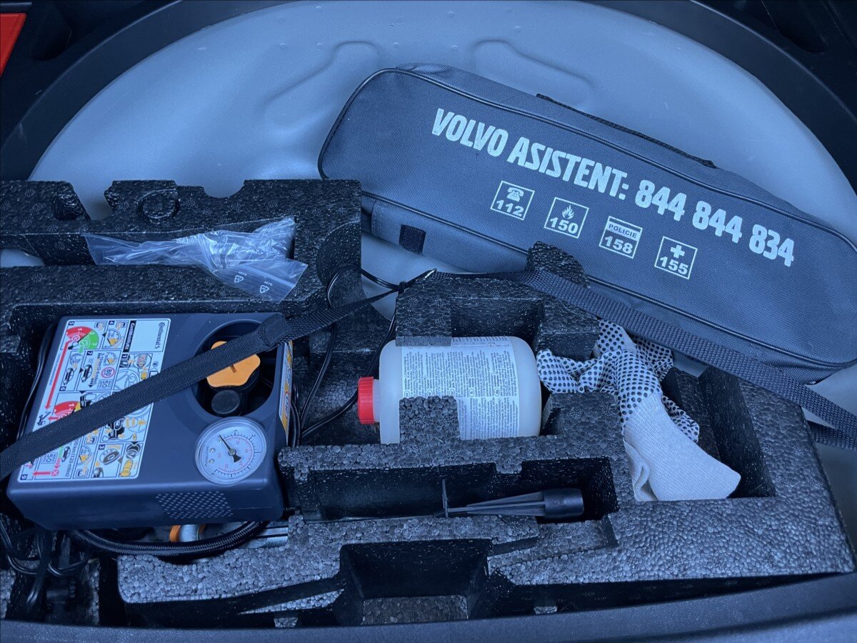 Volvo V40 Hatchback 2,0 l 140 kw