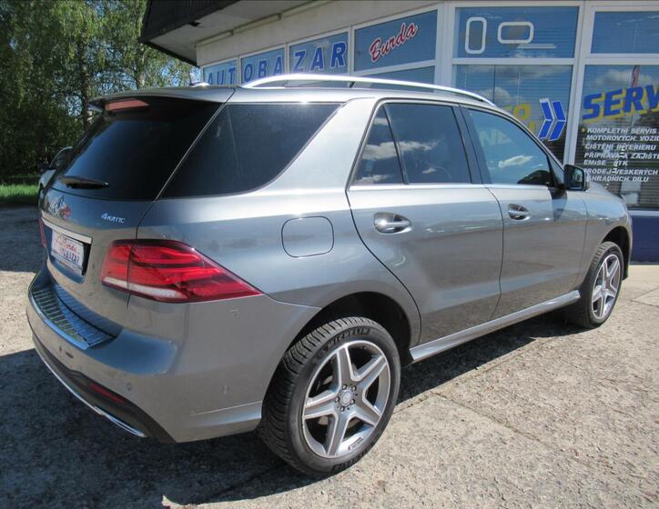 Mercedes-Benz GLE 4