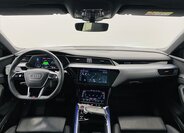 Audi e-tron SUV 0,0 370 kw