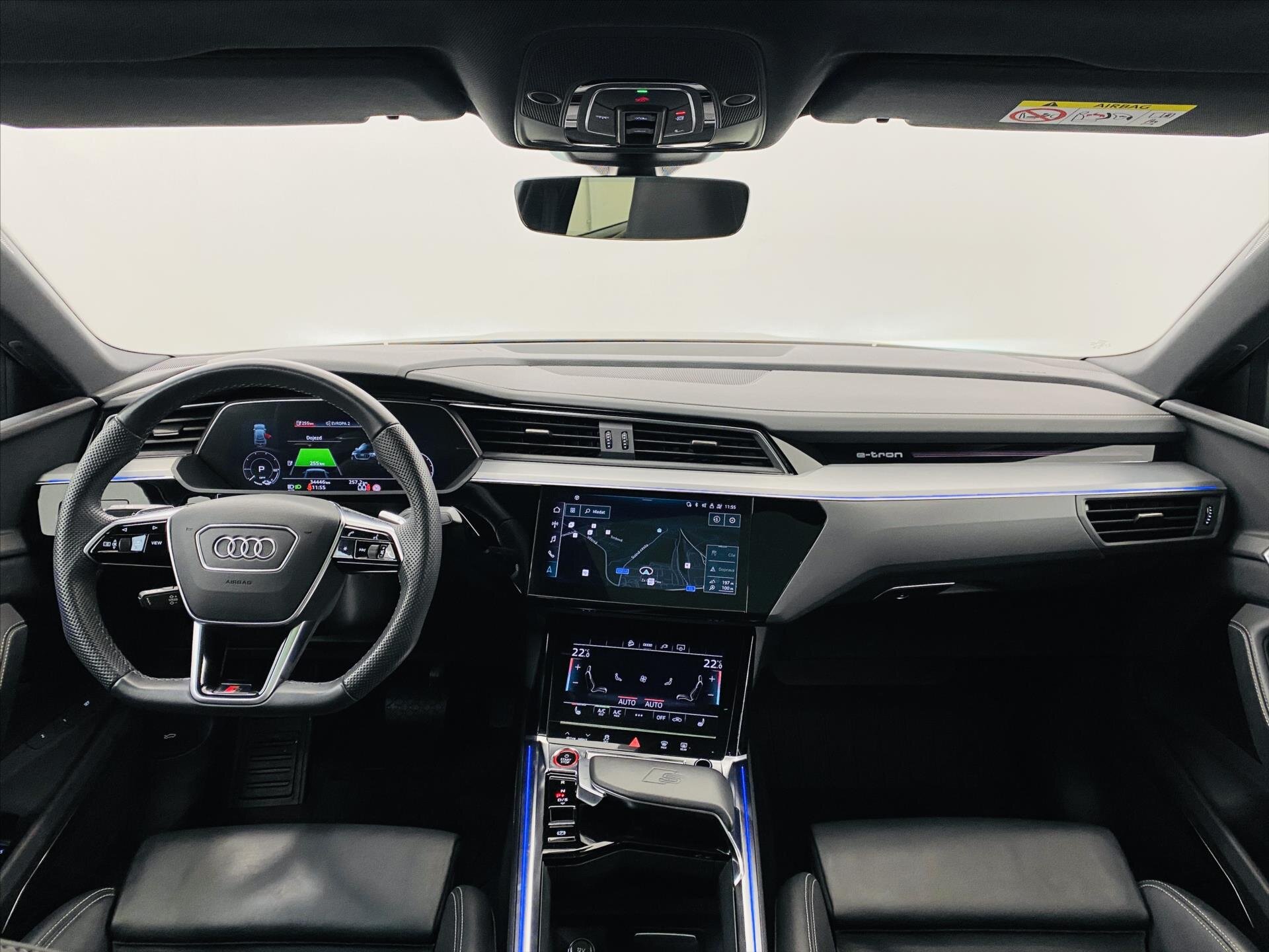 Audi e-tron SUV 0,0 370 kw