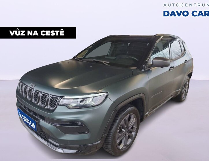 Jeep Compass SUV / Terénní 1,3 l 110 kw
