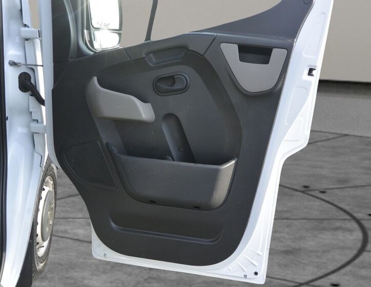 Renault Master Valník 2,3 l 96 kw