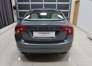Volvo S60 Sedan / Limuzína 2,0 l 140 kw