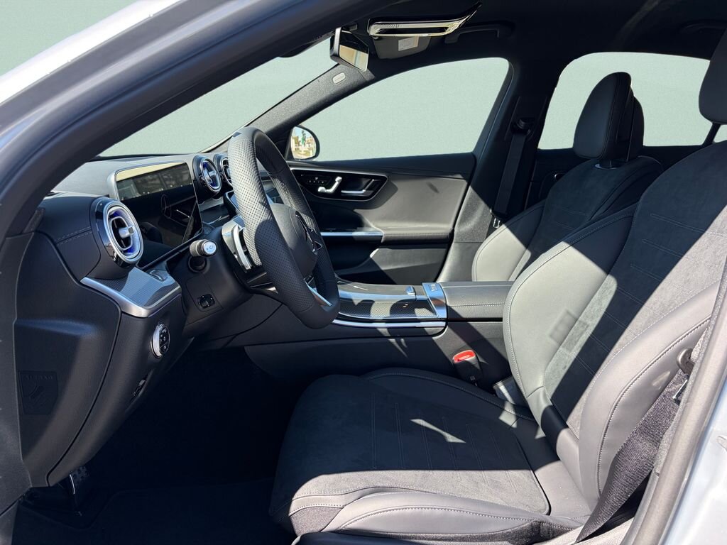 Mercedes-Benz Třídy C Sedan / Limuzína 2,0 l 162 kw