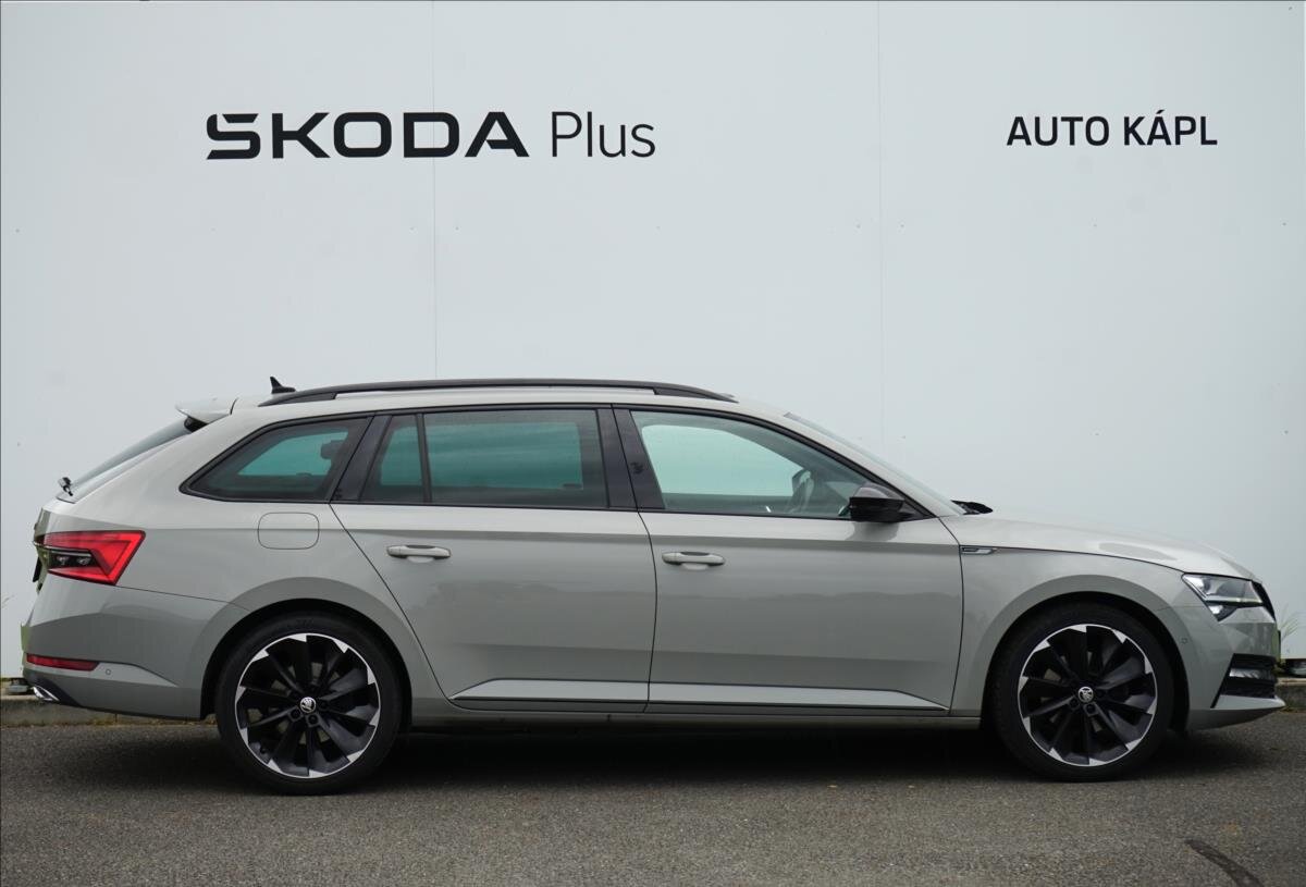 Škoda Superb Kombi 1,4 l 115 kw