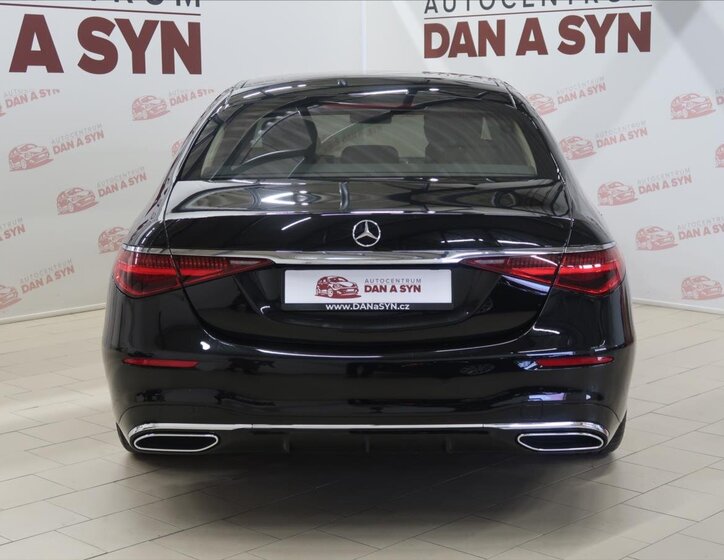 Mercedes-Benz Třídy S Sedan 3,0 l 230 kw
