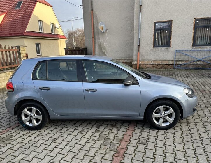 Volkswagen Golf Hatchback 1,6 l 75 kw