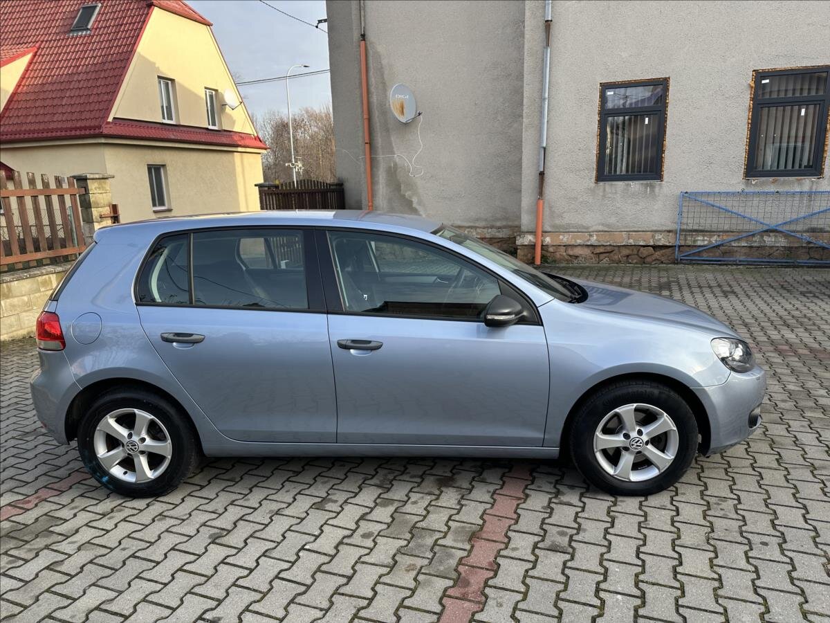 Volkswagen Golf Hatchback 1,6 l 75 kw