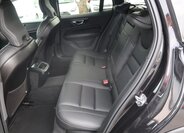 Volvo V60 Kombi 2,0 l 140 kw