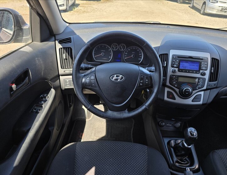 Hyundai i30 Hatchback 1,4 l 80 kw