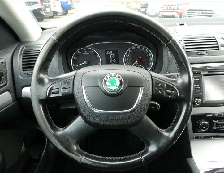 Škoda Octavia Kombi 1,8 l 118 kw