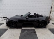 Mazda MX-5 2