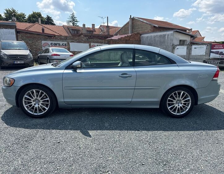 Volvo C70 16