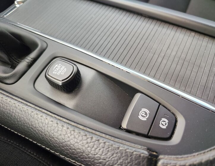 Volvo V90 Kombi 2,0 l 110 kw