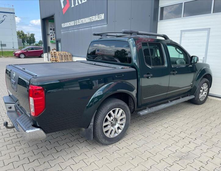 Nissan Navara 5