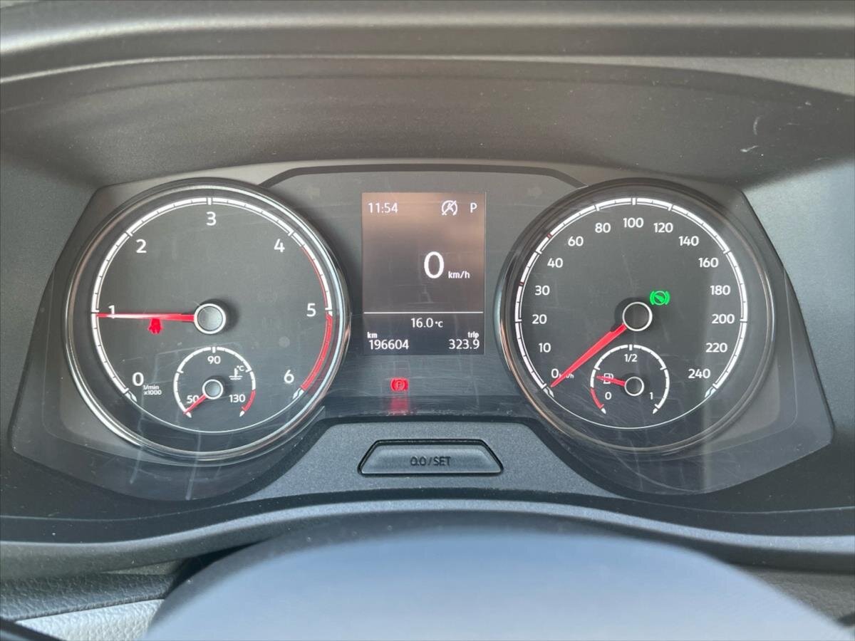 Volkswagen Transporter Skříň 2,0 l 110 kw