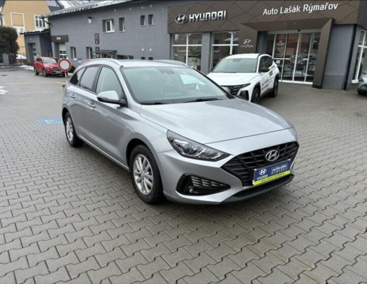 Hyundai i30 Kombi 998,0 88 kw