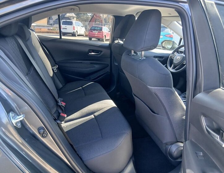 Toyota Corolla Sedan 1,5 l 92 kw