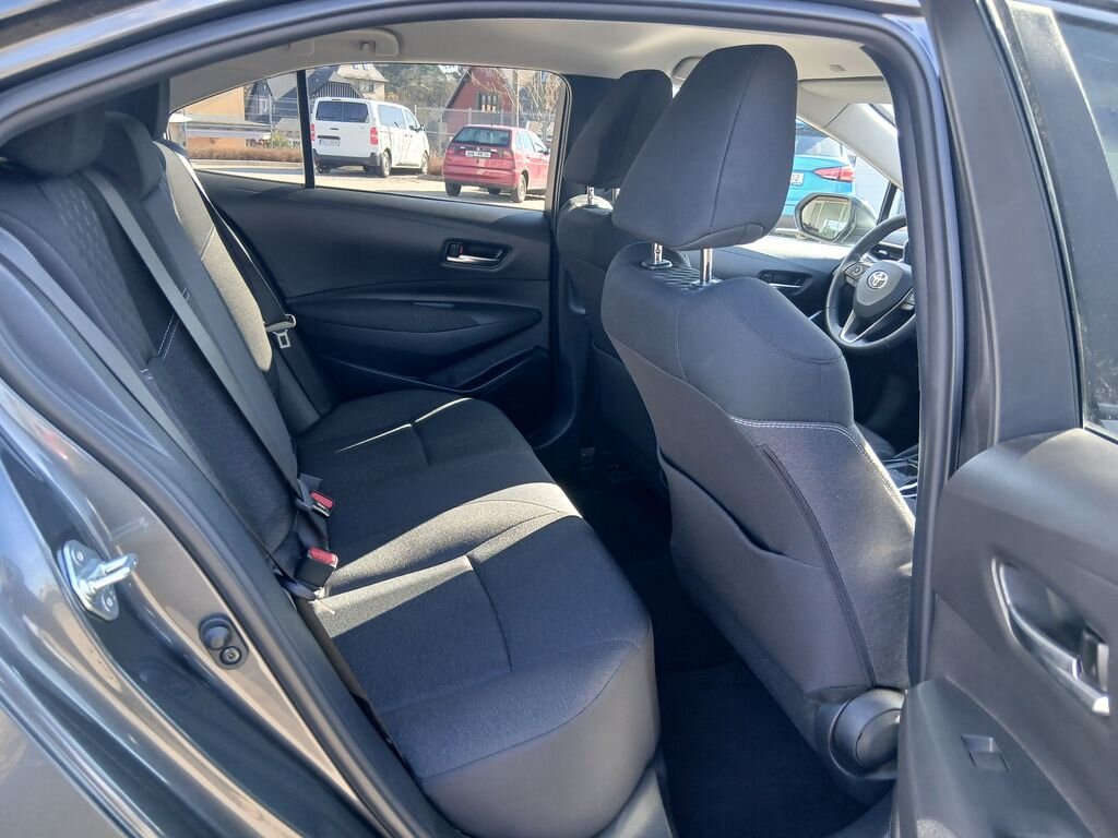 Toyota Corolla Sedan 1,5 l 92 kw