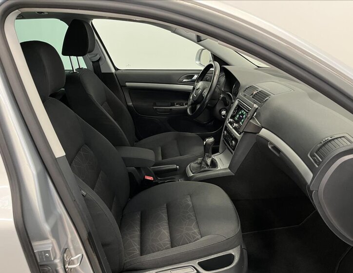 Škoda Octavia Kombi 2,0 l 103 kw