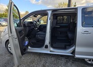 Peugeot Traveller 9