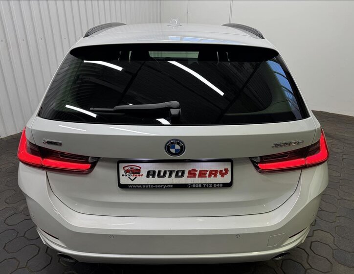 BMW Řada 3 Kombi 2,0 l 215 kw