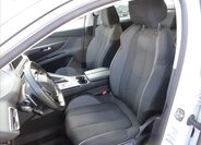 Peugeot 3008 SUV / Terénní 1,5 l 96 kw