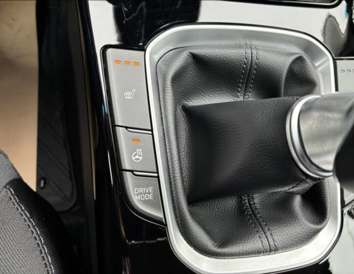 Hyundai i30 Liftback 1,5 l 103 kw