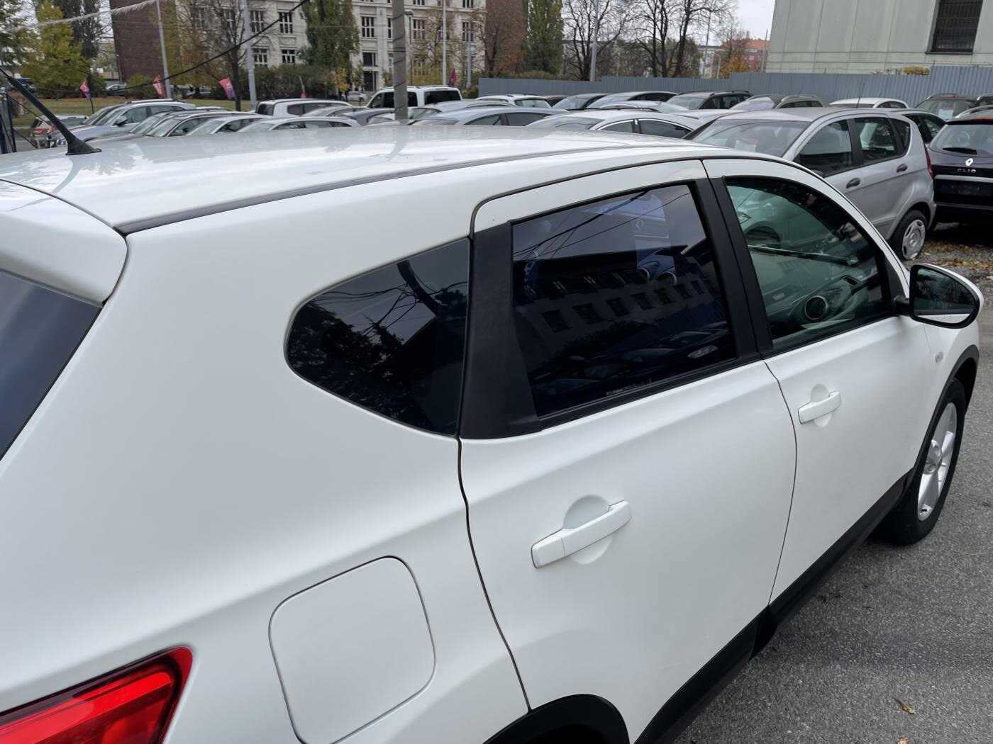 Nissan Qashqai SUV 2,0 l 110 kw