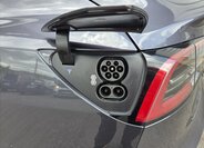 Tesla Model 3 Sedan / Limuzína 0,0 208 kw