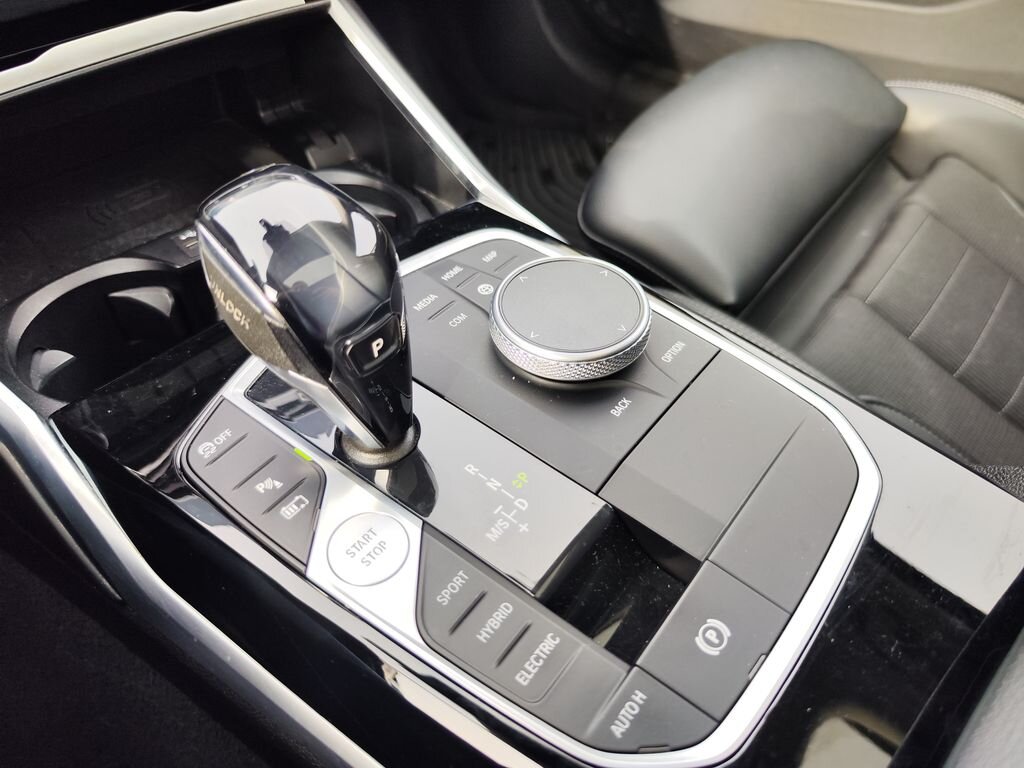 BMW Řada 3 Sedan / Limuzína 2,0 l 215 kw