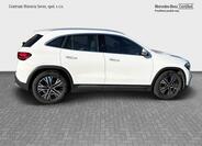 Mercedes-Benz GLA 6