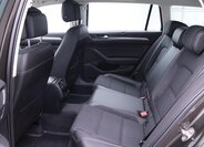 Volkswagen Passat Kombi 2,0 l 140 kw