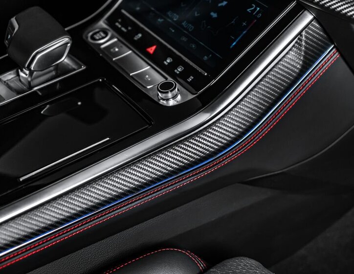 Audi Q8 SUV / Terénní 3,0 l 210 kw