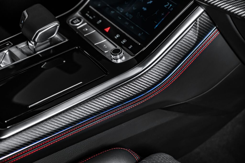 Audi Q8 SUV / Terénní 3,0 l 210 kw