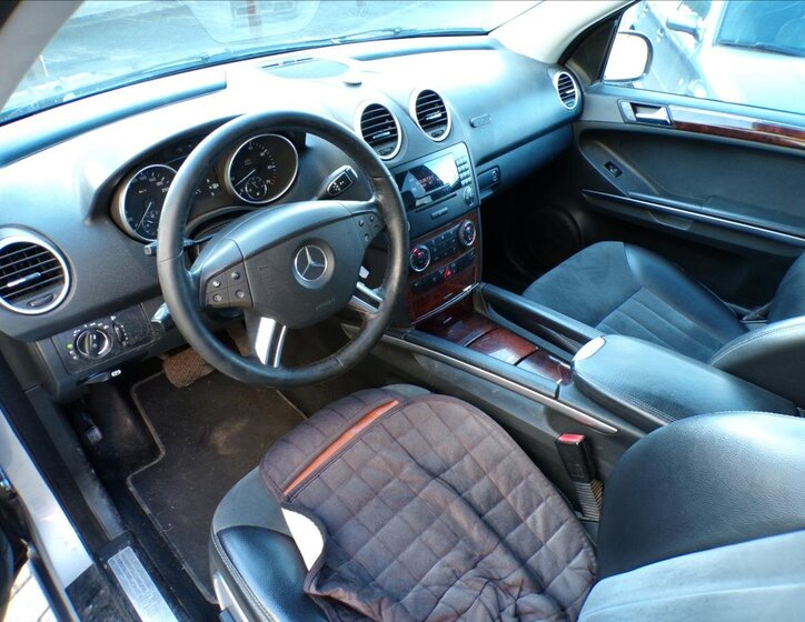 Mercedes-Benz Třídy M Ostatní 3,5 l 200 kw