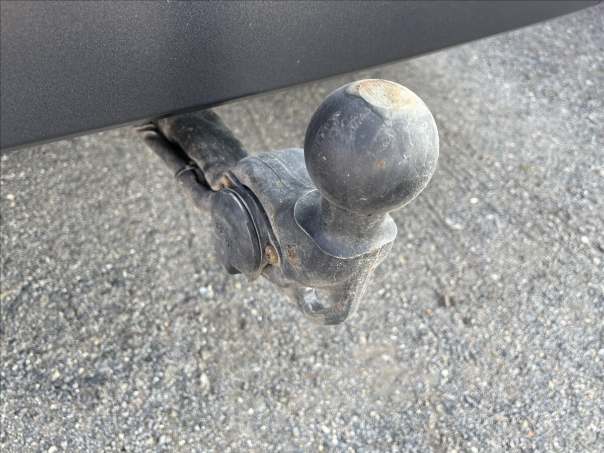 Škoda Karoq SUV / Terénní 2,0 l 110 kw