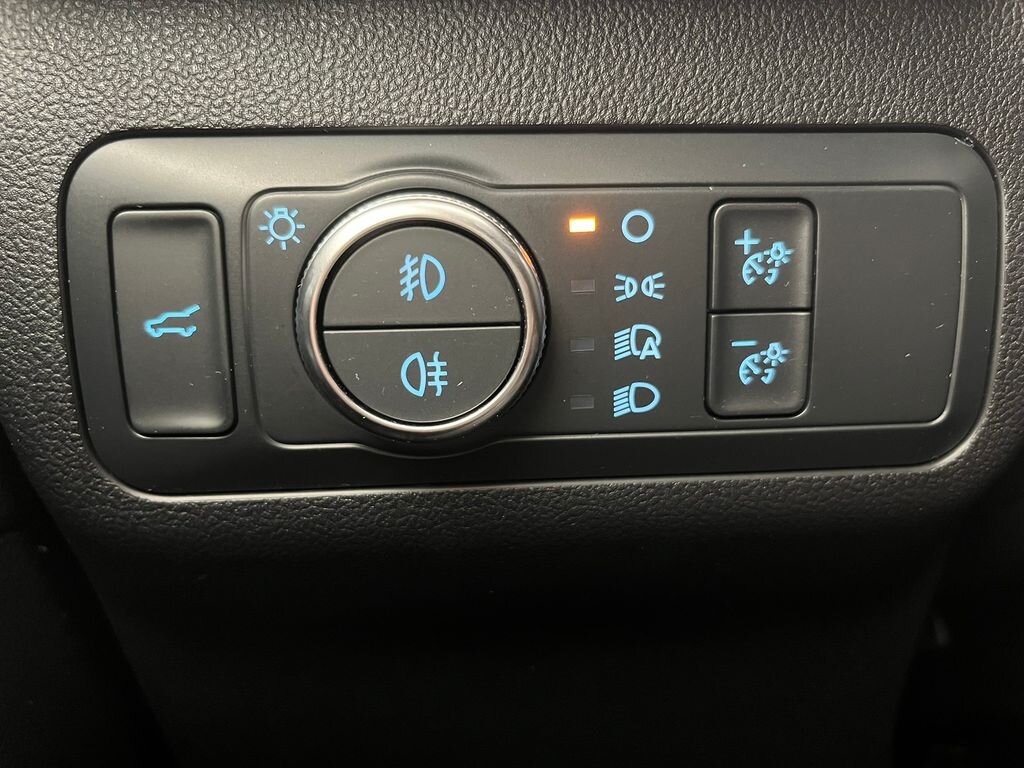 Ford Kuga SUV / Terénní 2,5 l 140 kw