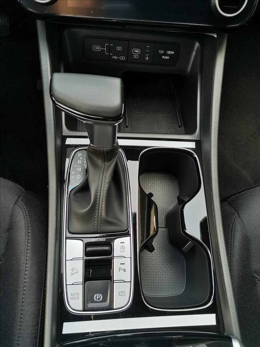 Hyundai Tucson SUV / Terénní 1,6 l 110 kw