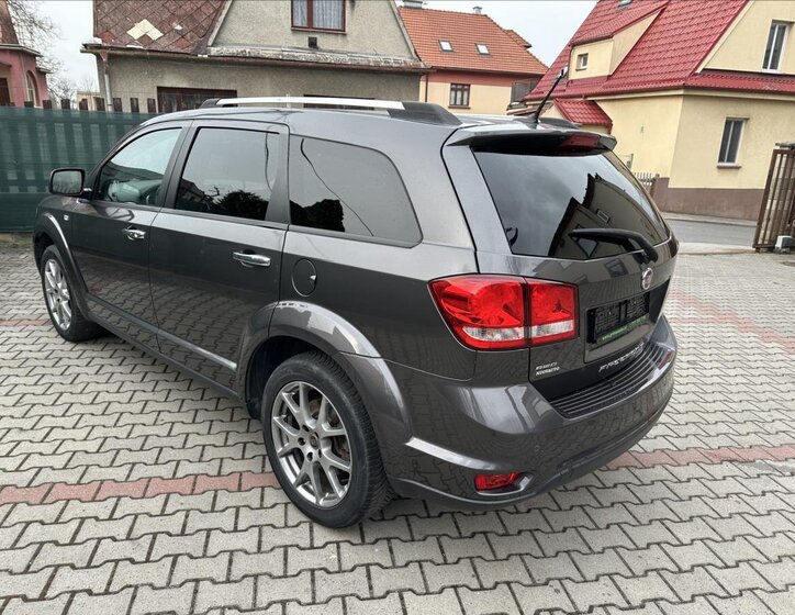 Fiat Freemont SUV / Terénní 2,0 l 125 kw