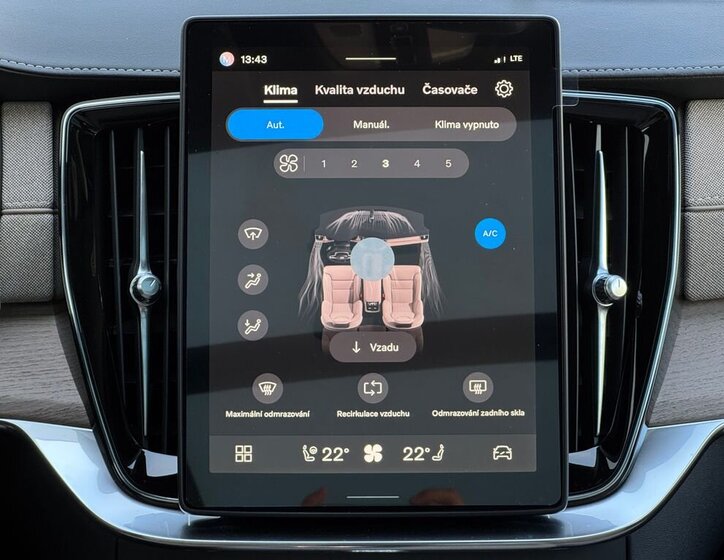 Volvo XC90 SUV / Terénní 2,0 l 184 kw