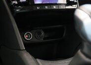 Peugeot 208 Hatchback 1,2 l 81 kw