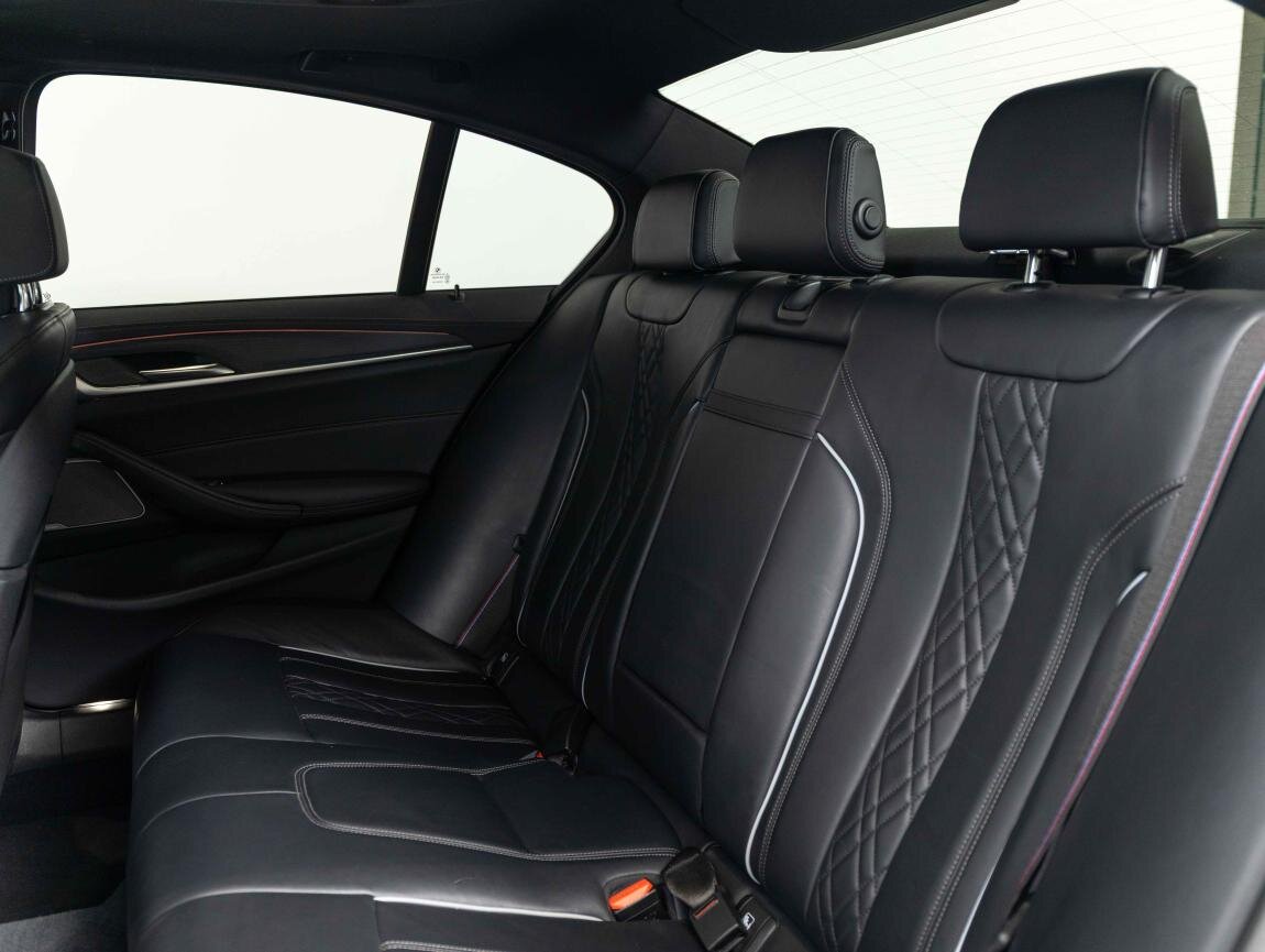 BMW Řada 5 Sedan / Limuzína 4,4 l 390 kw