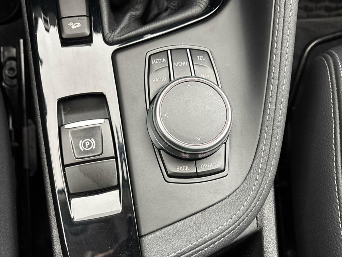 BMW X1 SUV / Terénní 2,0 l 140 kw