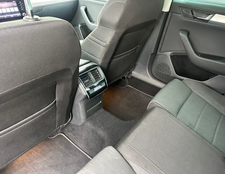 Škoda Superb Kombi 2,0 l 110 kw