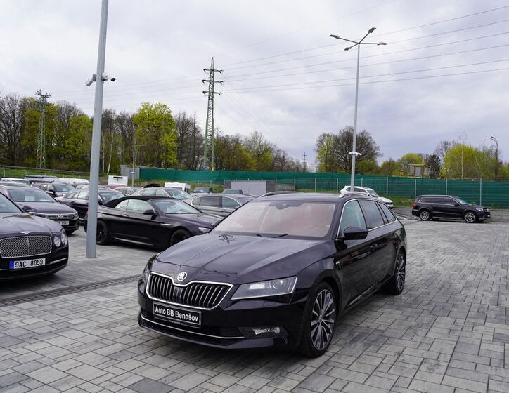 Škoda Superb Kombi 2,0 l 140 kw