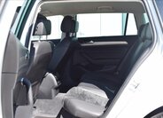 Volkswagen Passat 18