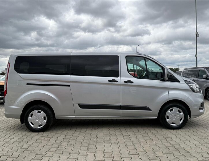 Ford Transit Custom Kombi 2,0 l 96 kw