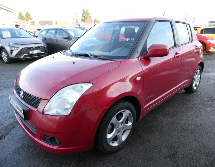 Suzuki Swift Hatchback 1,3 l 68 kw